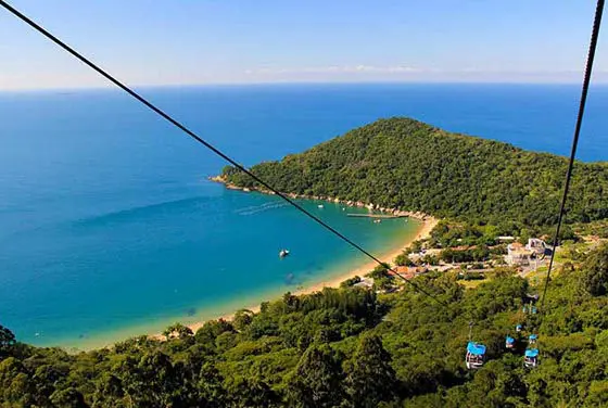 Passeio Aluguel de Lancha Balneário Camboriú BC Porto Belo Sepultura Caixa D'aço